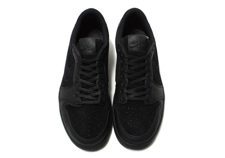 Jordan 1 Low Premium Triple Black