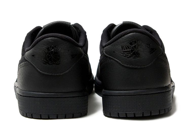 Jordan 1 Low Premium Triple Black