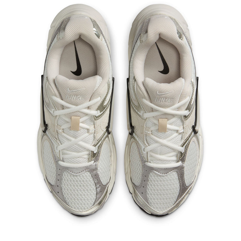 Women's Nike V5 RNR - Summit White/Light Orewood Brown