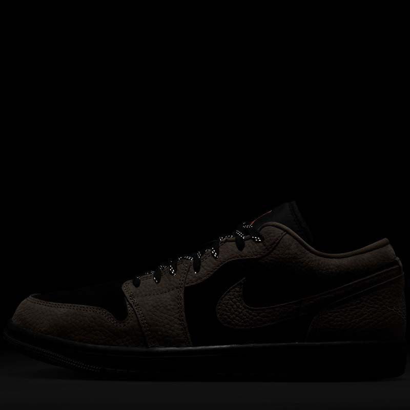 Air Jordan 1 Low SE - Black/Olive Grey