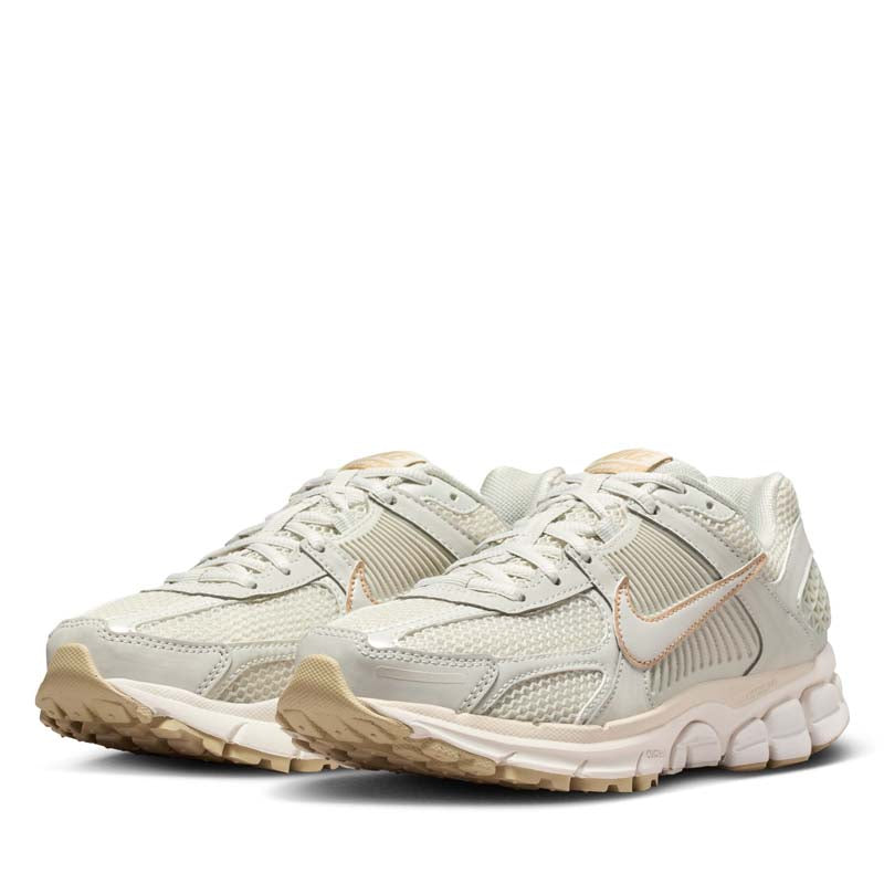 Women's Nike Zoom Vomero 5 - Light Bone/Phantom