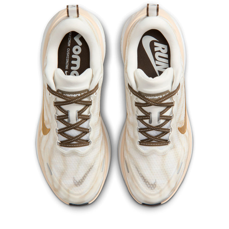 Women's Nike Vomero Plus - Summit White/Metallic Gold