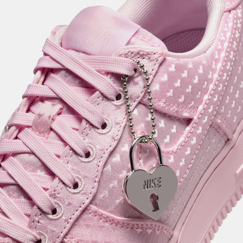 Women's Nike Air Force 1 '07 Low SE 'Valentine's Day' - Pink Foam/Pink Foam