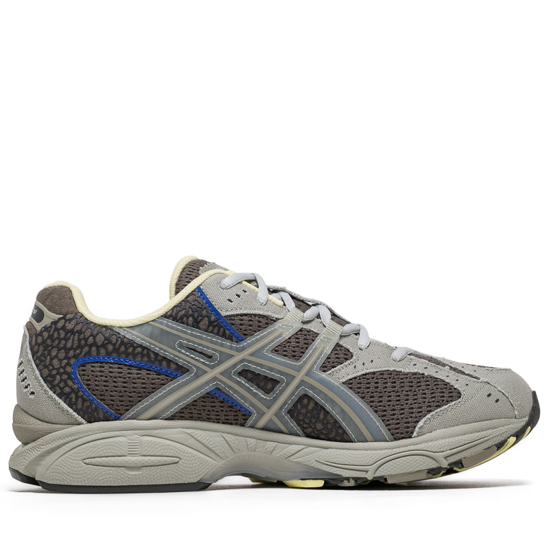 18 East x Asics Gel-Nimbus 10.1 - Canteen/Abbey Stone